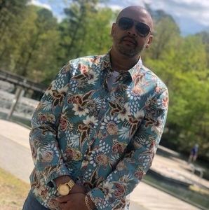 Meet your Posher, Corey